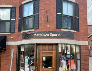 Marathon Sports Portsmouth/Runner's Alley Portsmouth Sign