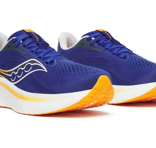Angled view of the Saucony Ride 18 Men's in AzuritePeel on a white background
